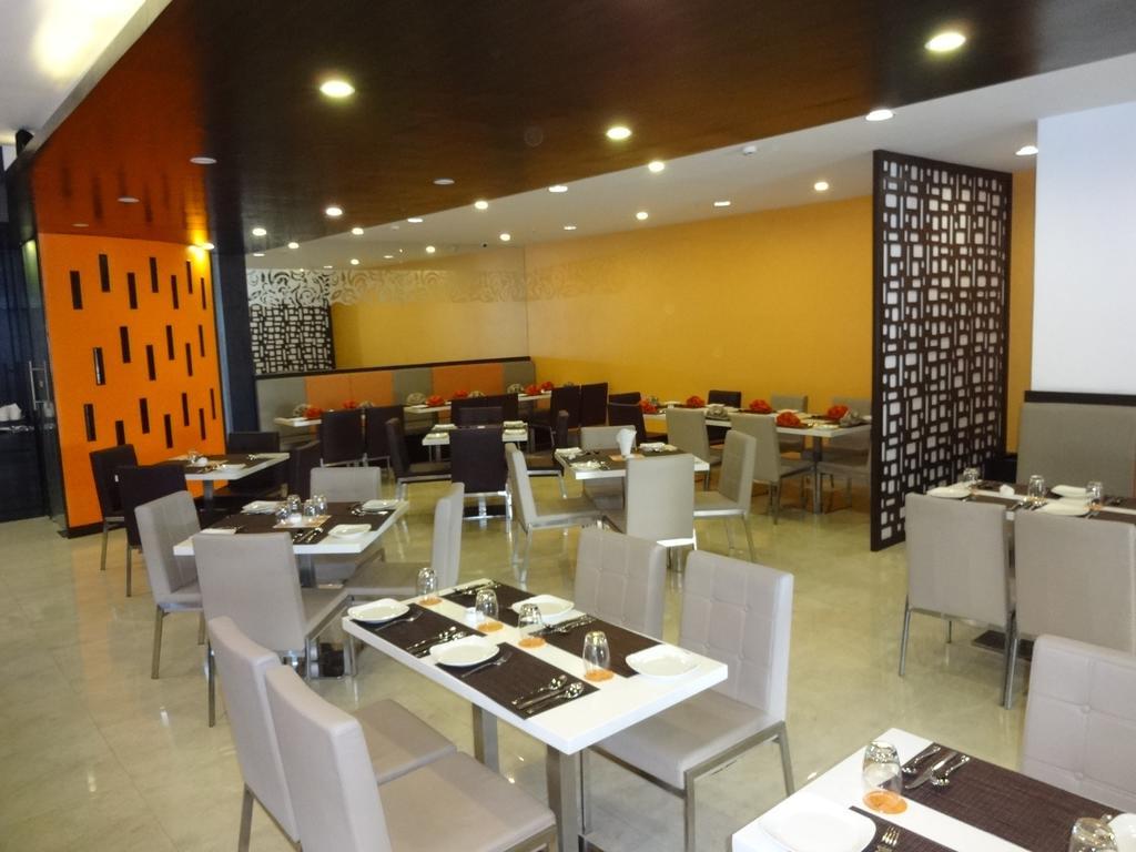 Astoria Hotels Madurai Exterior photo