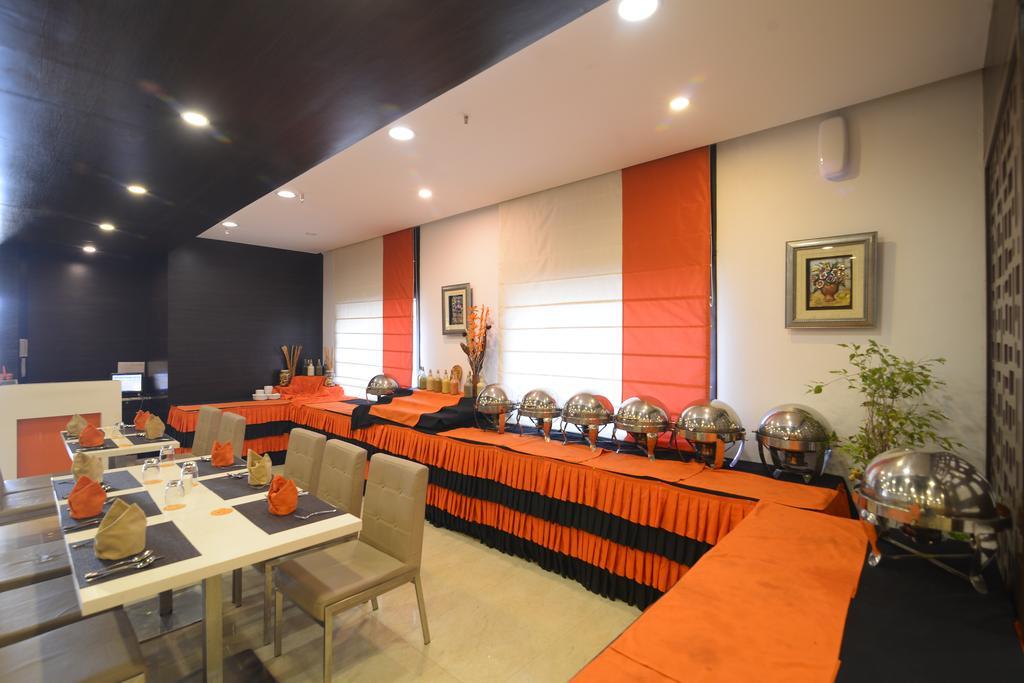 Astoria Hotels Madurai Exterior photo