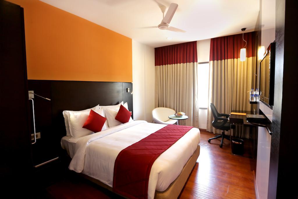 Astoria Hotels Madurai Exterior photo