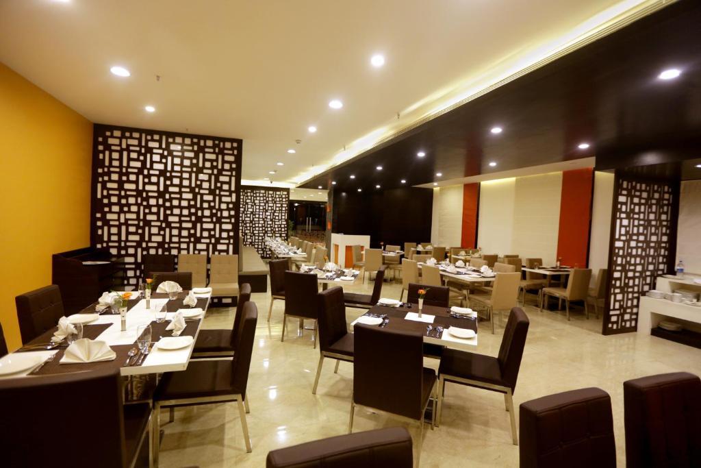 Astoria Hotels Madurai Exterior photo
